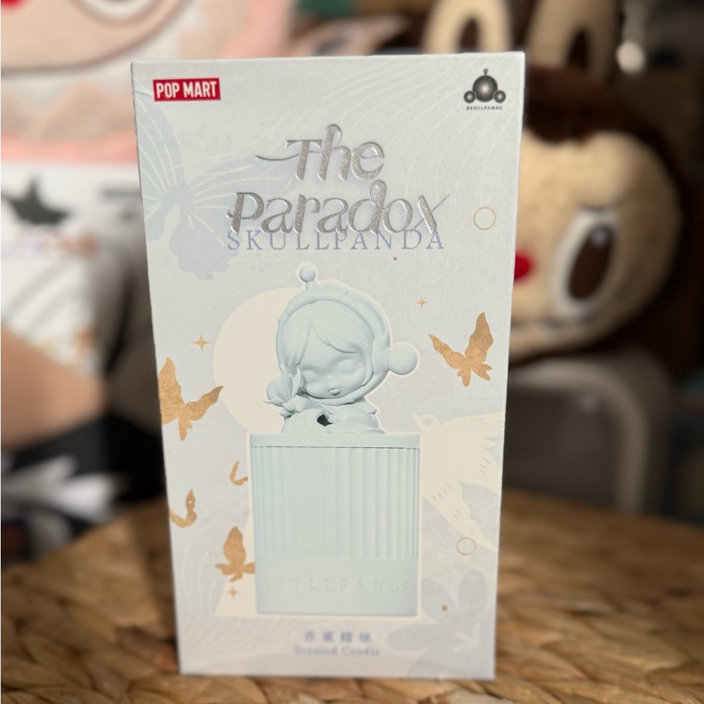 Pop Mart Skullpanda The Paradox Candle(Asia Exclusive)